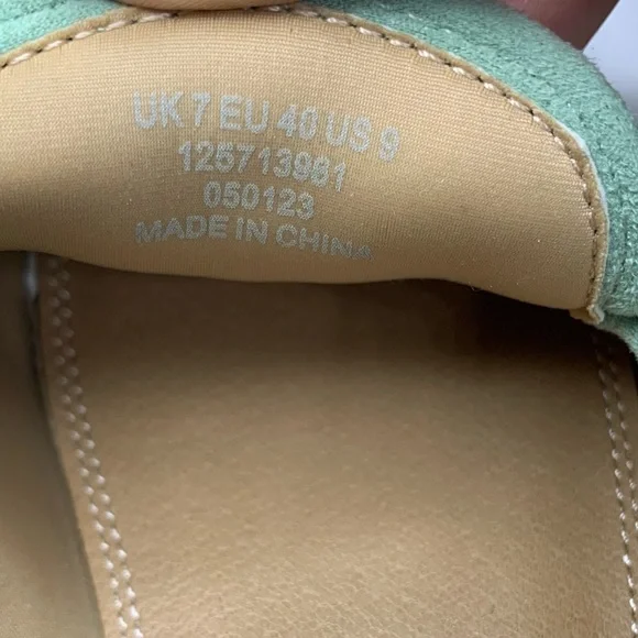 ASOS Design Mint Green Loafers with Chain Detail, size 9 - Picture 7 of 13